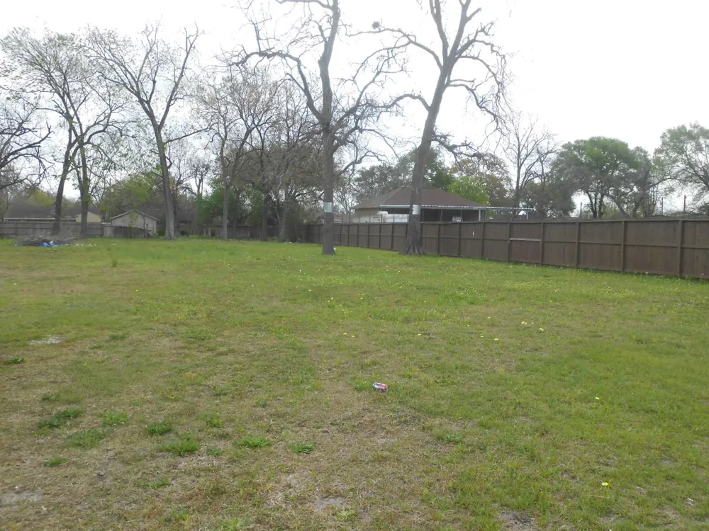 5210 Wayne Street Houston, TX 77026