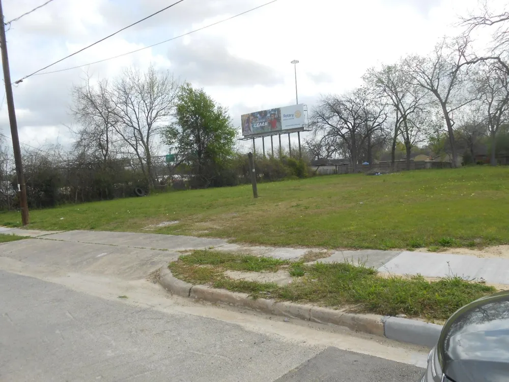 5210 Wayne Street Houston, TX 77026