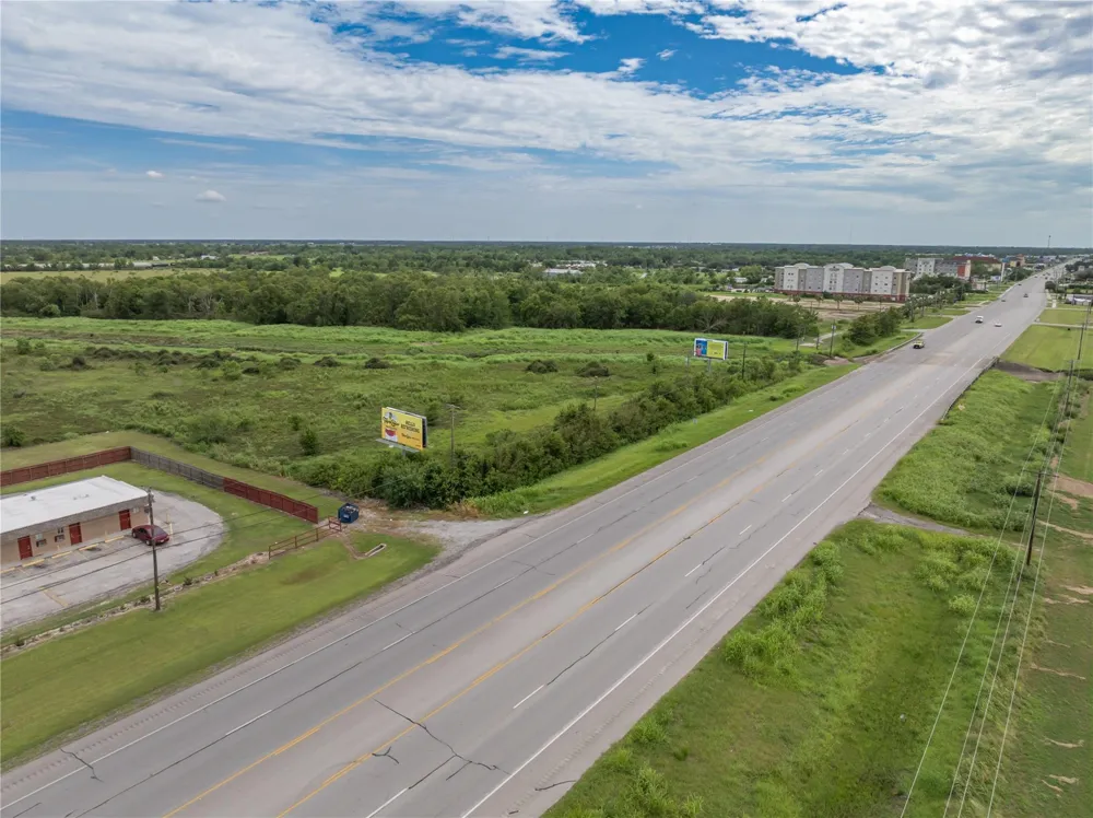 35 - Bucks Bayou Bay City, TX 77414