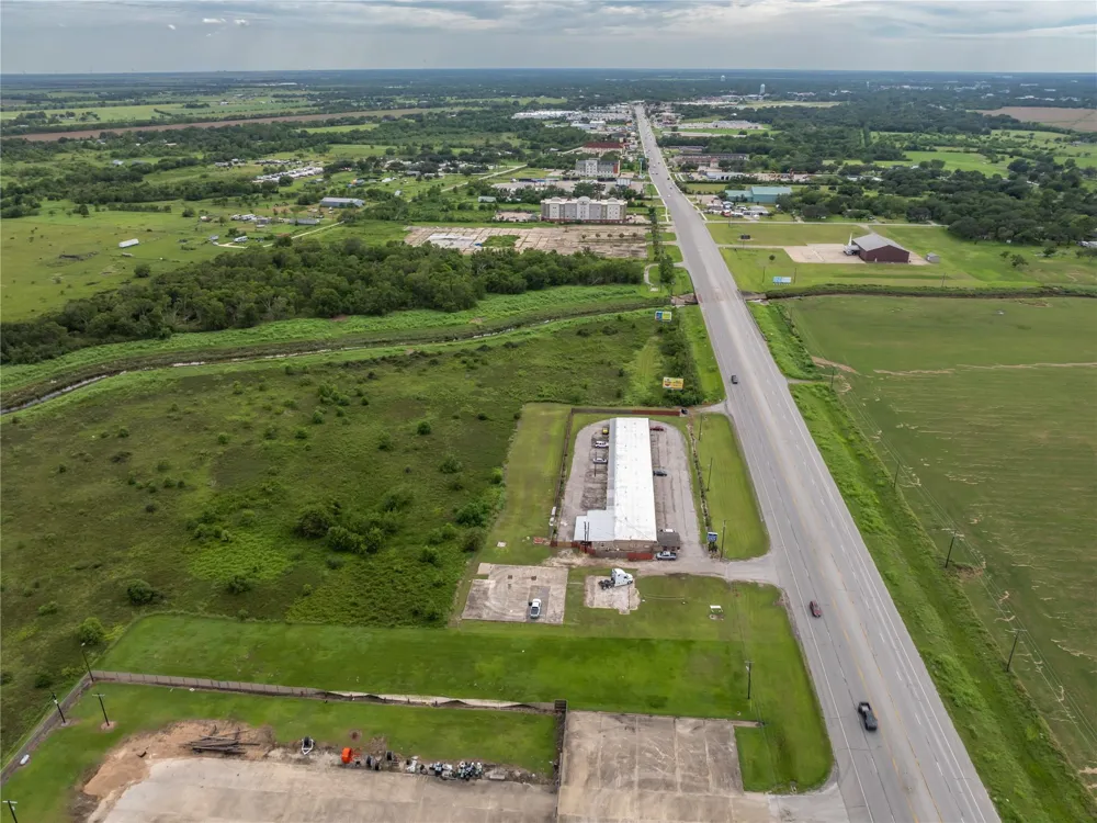 35 - Bucks Bayou Bay City, TX 77414