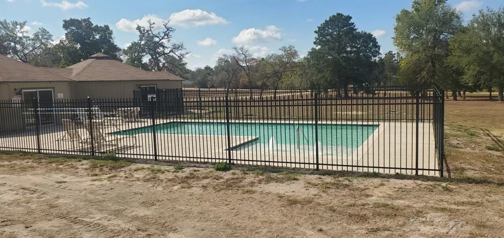 25 North Council Drive Hempstead, TX 77445