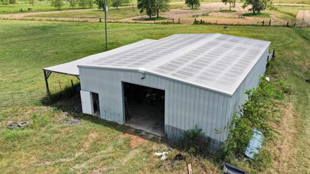 2828 County Road 615 Dayton, TX 77535