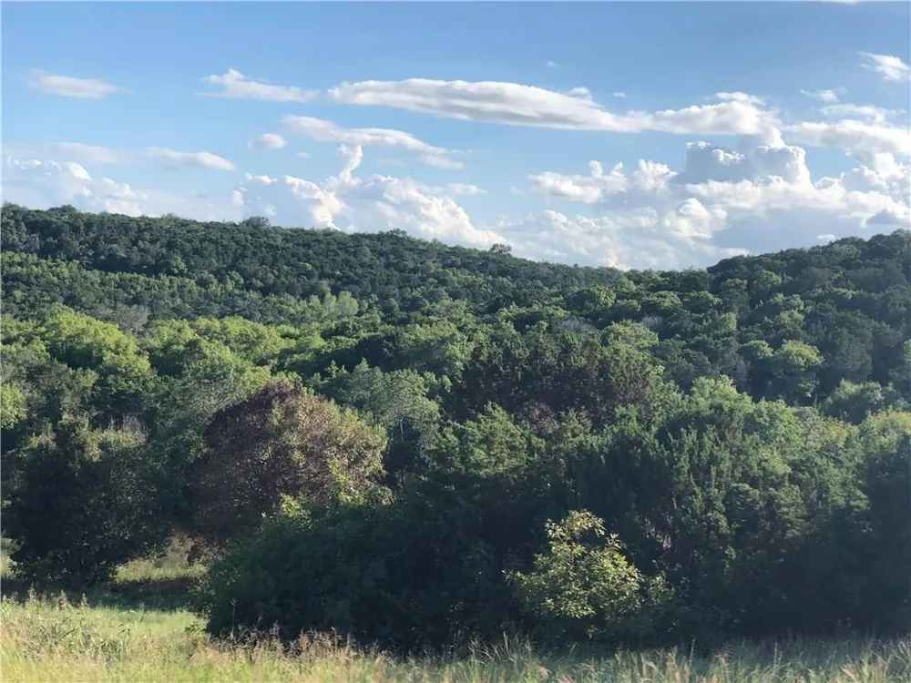 8740 Fullerton Drive Cleburne, TX 76033