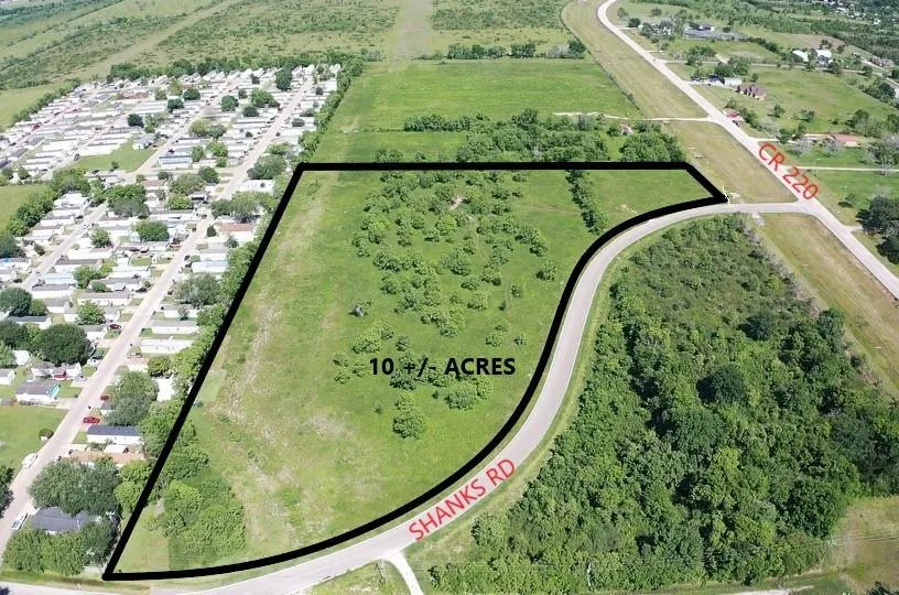 2849 Shanks Road Angleton, TX 77515