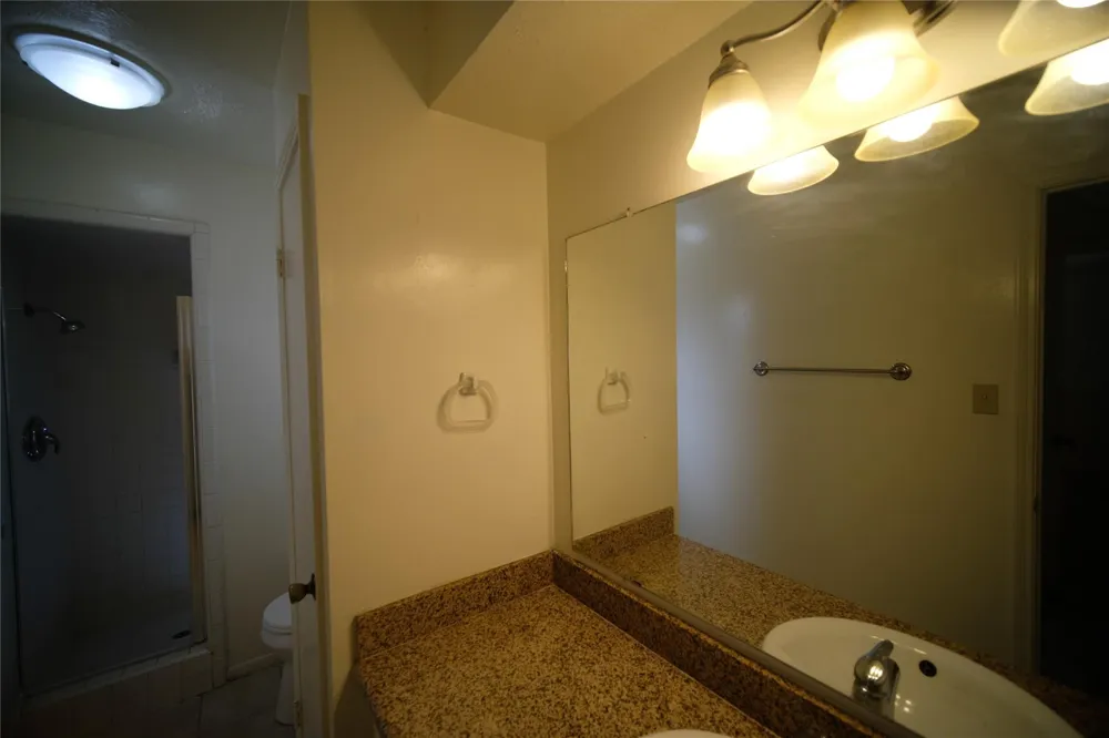 12510 Shannon Hills Drive Houston, TX 77099