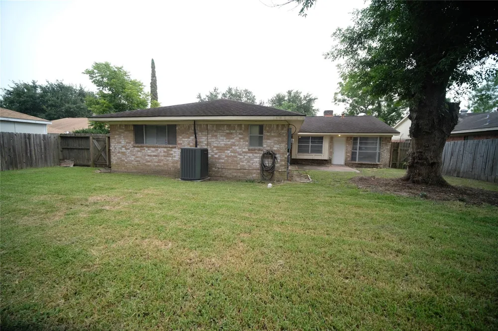 12510 Shannon Hills Drive Houston, TX 77099
