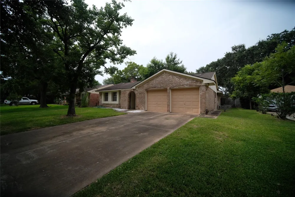 12510 Shannon Hills Drive Houston, TX 77099