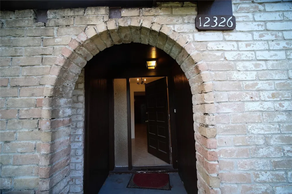 12326 Bexley Drive Houston, TX 77099