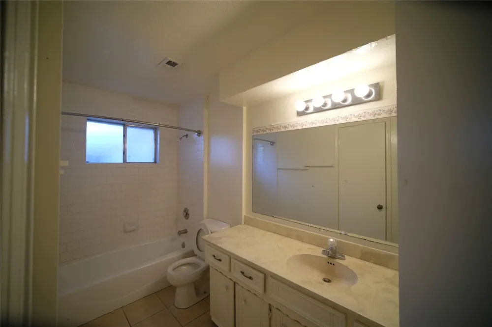 12326 Bexley Drive Houston, TX 77099
