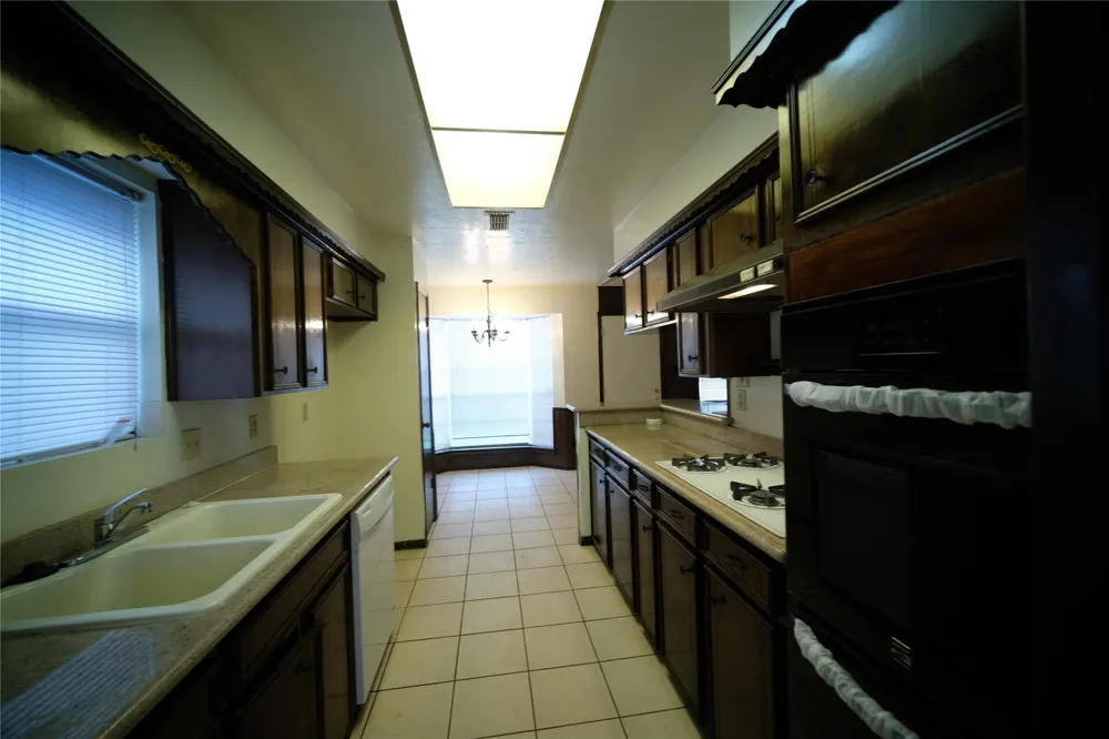 12314 Bexley Drive Houston, TX 77099