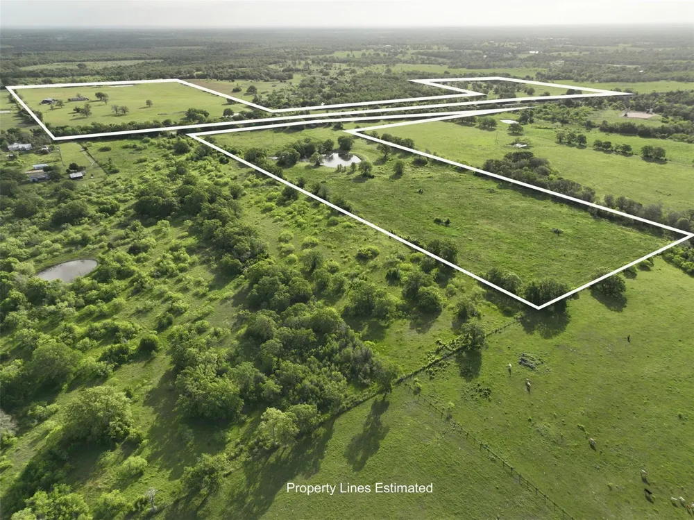 7237 County Road 170 Caldwell, TX 77836