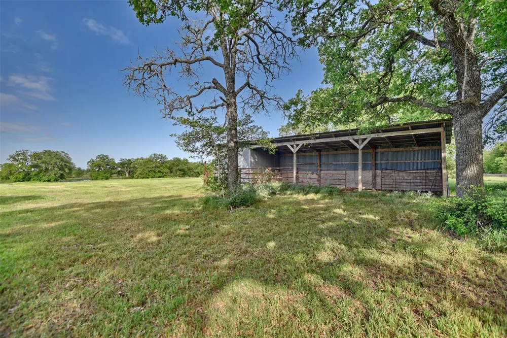 7237 County Rd 170, Track B Caldwell, TX 77836