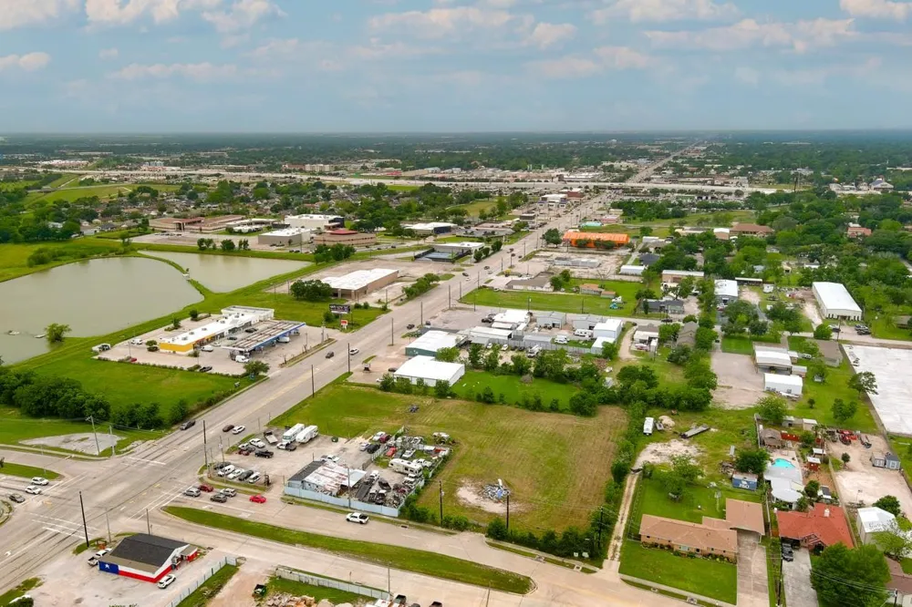 6149 Spencer Highway Pasadena, TX 77505
