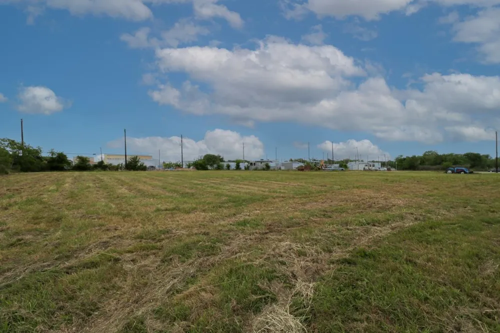 6149 Spencer Highway Pasadena, TX 77505