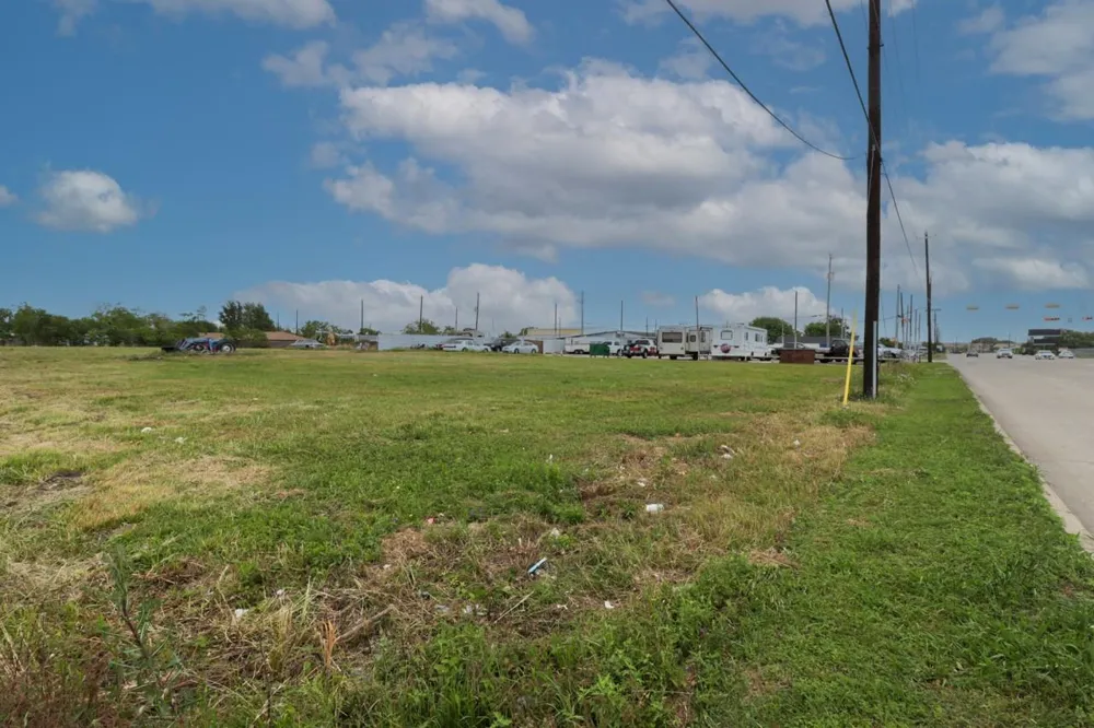6149 Spencer Highway Pasadena, TX 77505