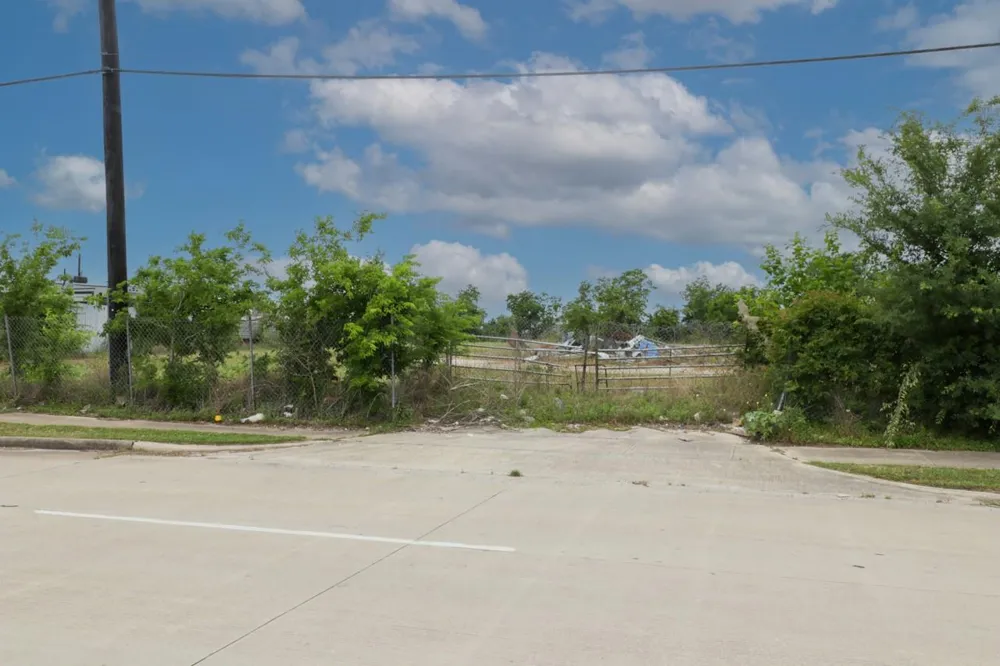 6149 Spencer Highway Pasadena, TX 77505