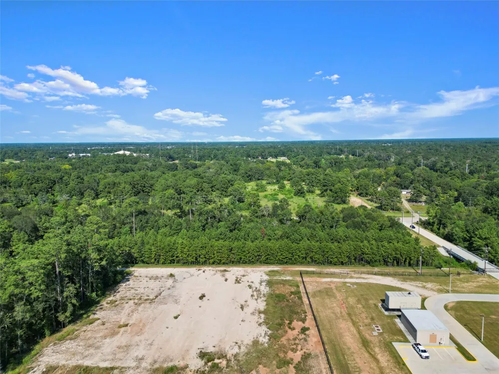 Ed Kharbat Drive Conroe, TX 77301