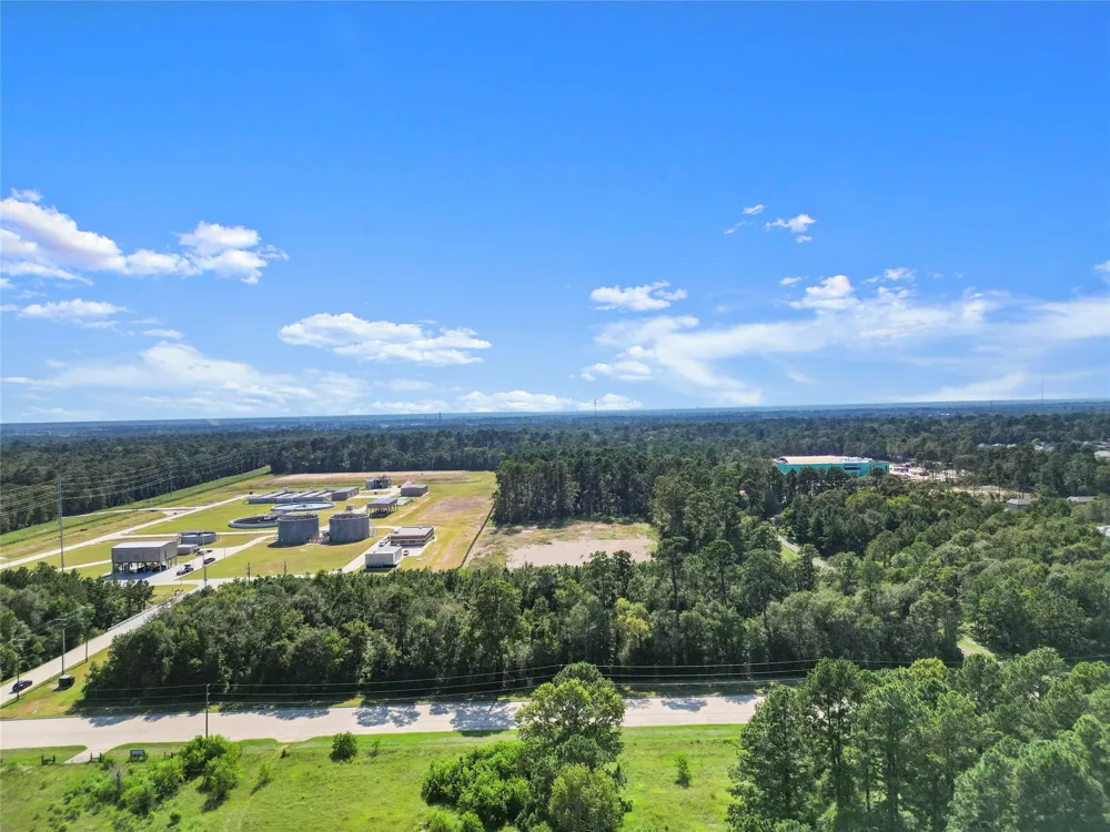 Ed Kharbat Drive Conroe, TX 77301