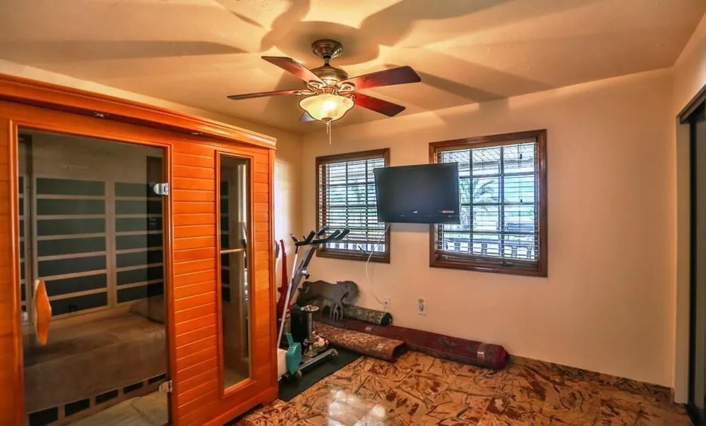 12338 Zamanek Road Needville, TX 77461
