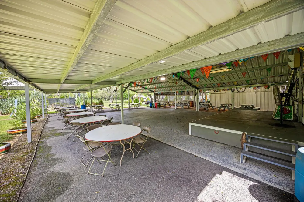 81 County Road 4904 Dayton, TX 77535