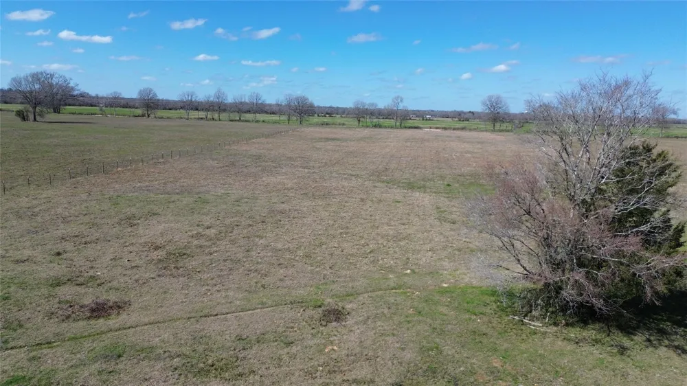 681 County Road 4110 Crockett, TX 75835