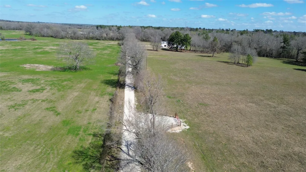 681 County Road 4110 Crockett, TX 75835