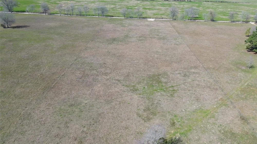 681 County Road 4110 Crockett, TX 75835
