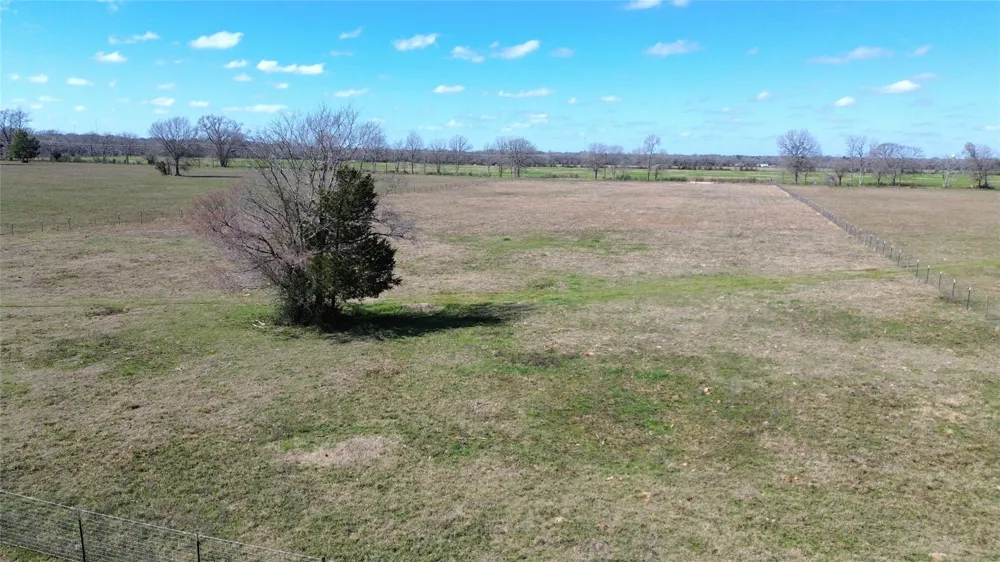 681 County Road 4110 Crockett, TX 75835