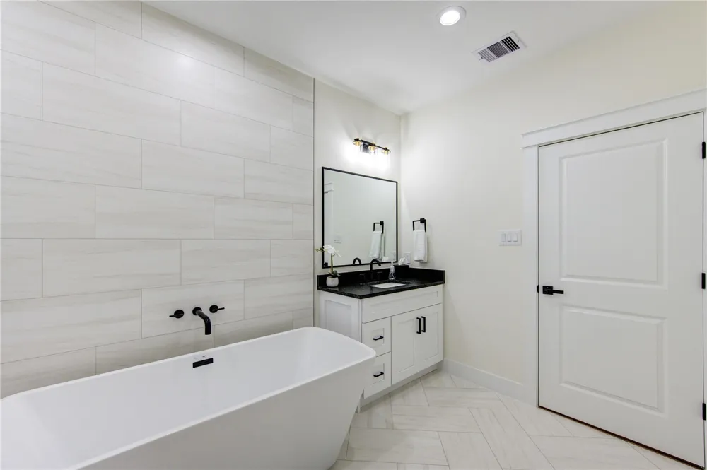 3406 Garapan Street #A Houston, TX 77091