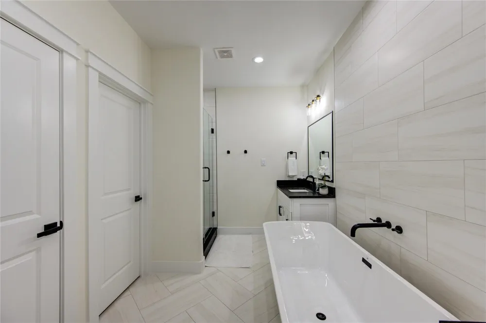 3406 Garapan Street #A Houston, TX 77091