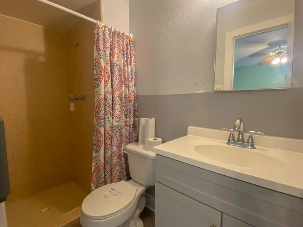 1320 W Brazos Avenue West Columbia, TX 77486