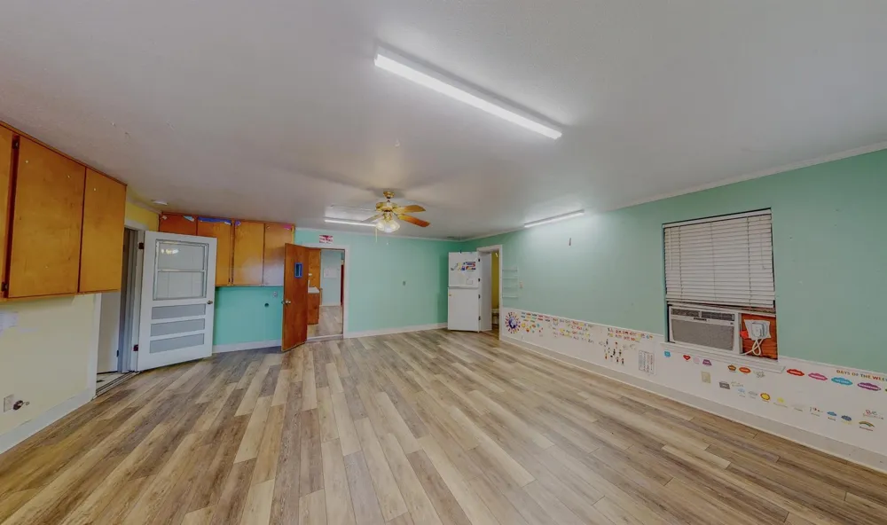 1320 W Brazos Avenue West Columbia, TX 77486