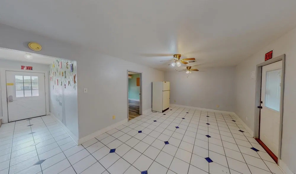 1320 W Brazos Avenue West Columbia, TX 77486
