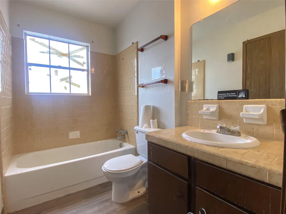 1320 W Brazos Avenue West Columbia, TX 77486