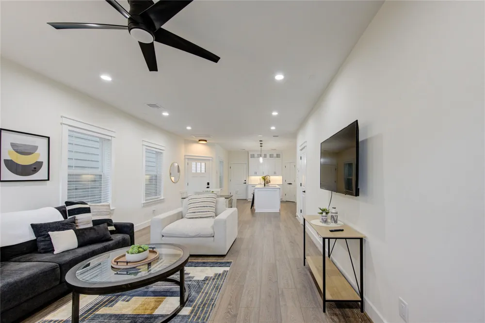 3406 Garapan Street #B Houston, TX 77091