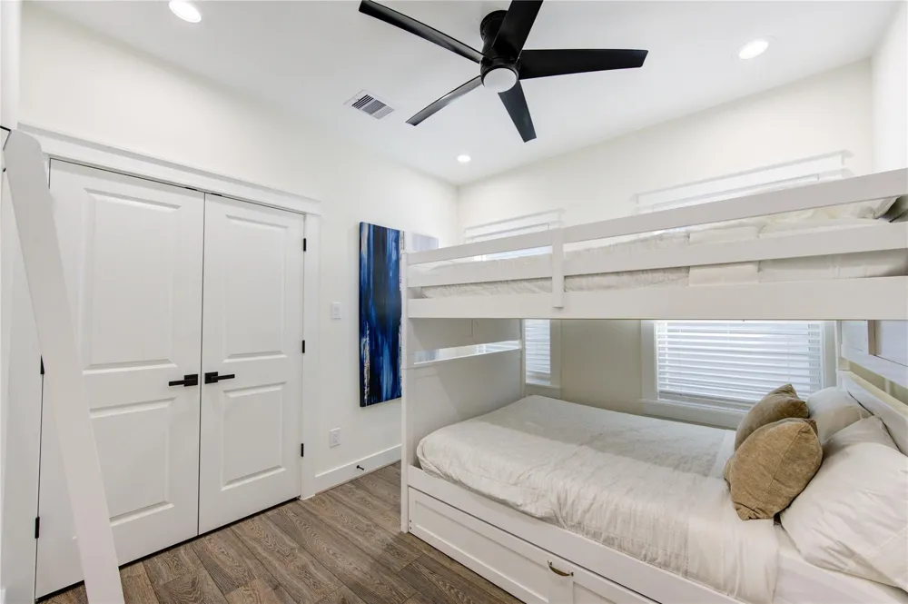 3406 Garapan Street #B Houston, TX 77091
