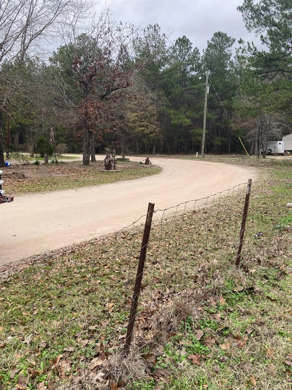 West Lake Dr Huntsville, TX 77320