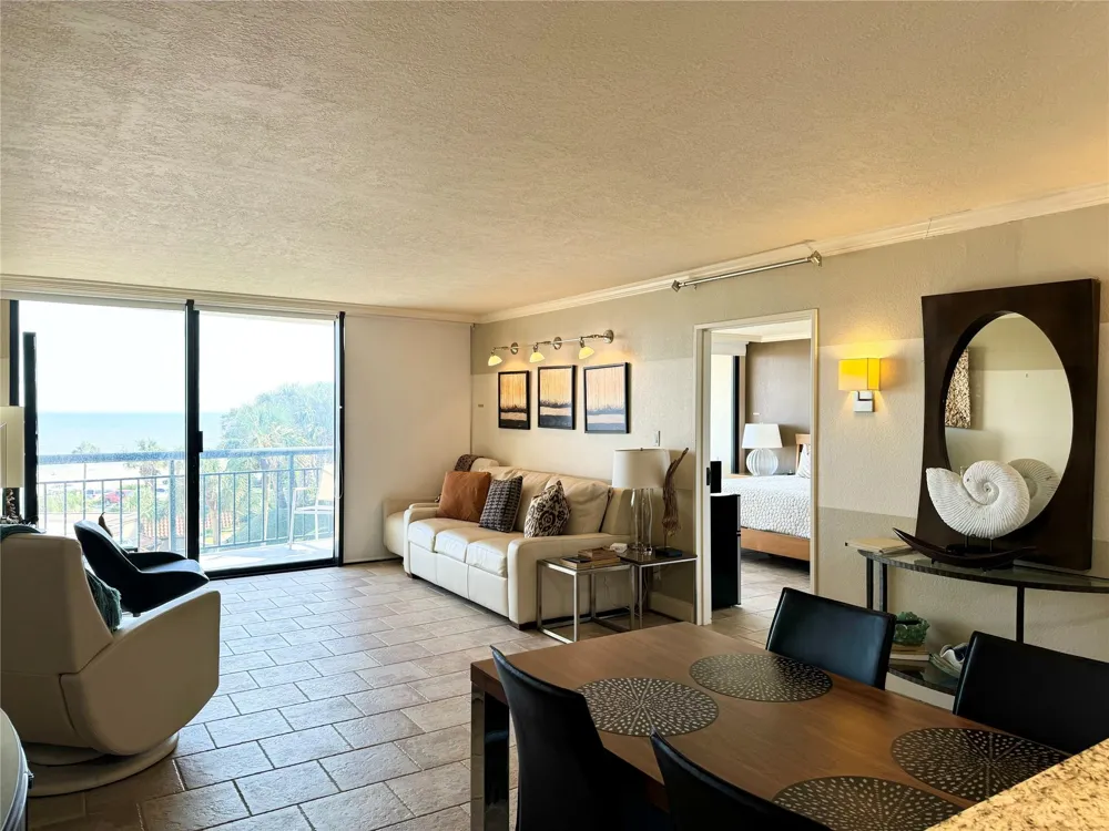 5220 Seawall Boulevard #438/439 Galveston, TX 77551
