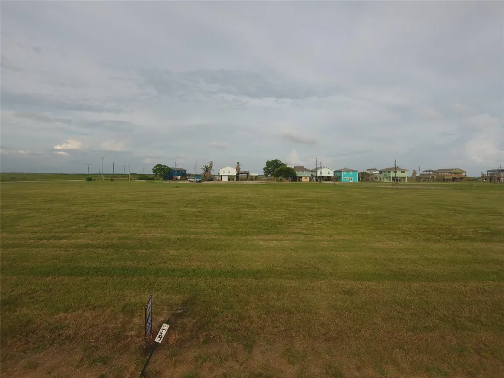 138 Pr 687 Matagorda, TX 77457