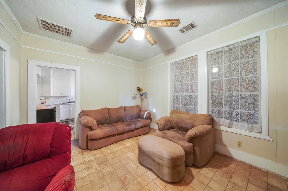222 Ingram Street Matagorda, TX 77457