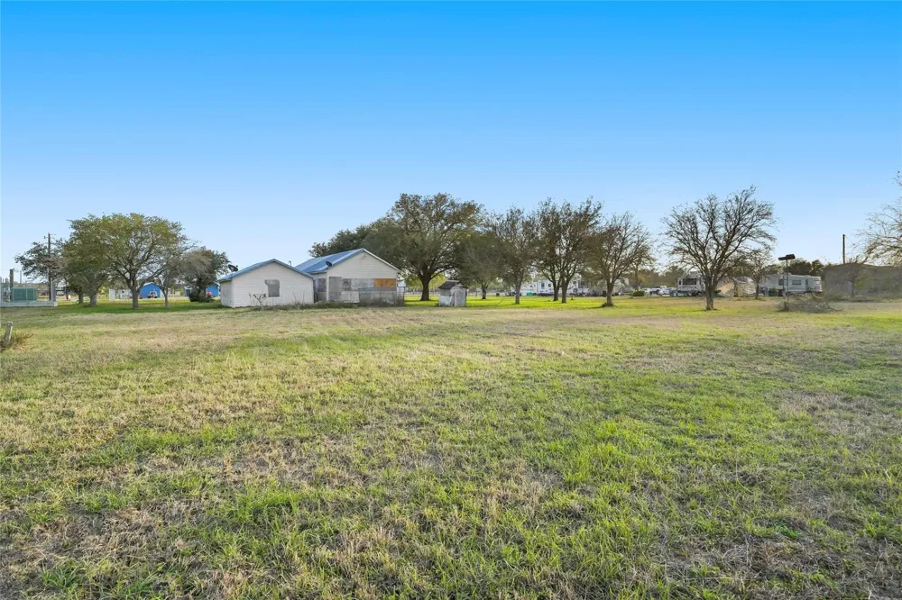 222 Ingram Street Matagorda, TX 77457