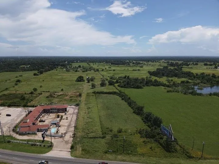 51359 Highway 290 Highway Hempstead, TX 77445
