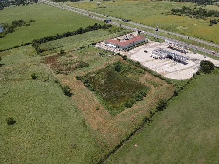 51359 Highway 290 Highway Hempstead, TX 77445