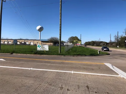 1121 Fm 359 Road