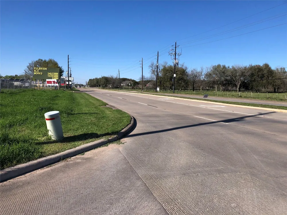 1121 Fm 359 Road Richmond, TX 77406