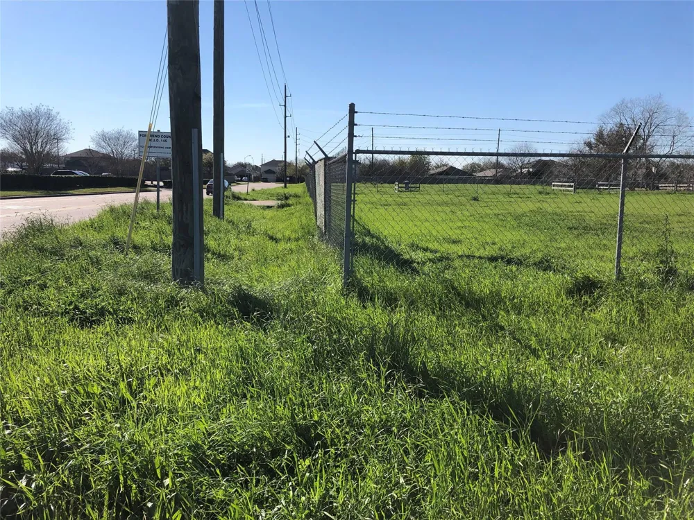 1121 Fm 359 Road Richmond, TX 77406