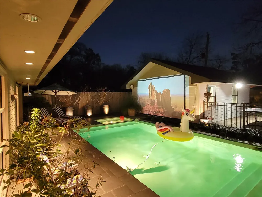 6119 Waltway Drive Houston, TX 77008