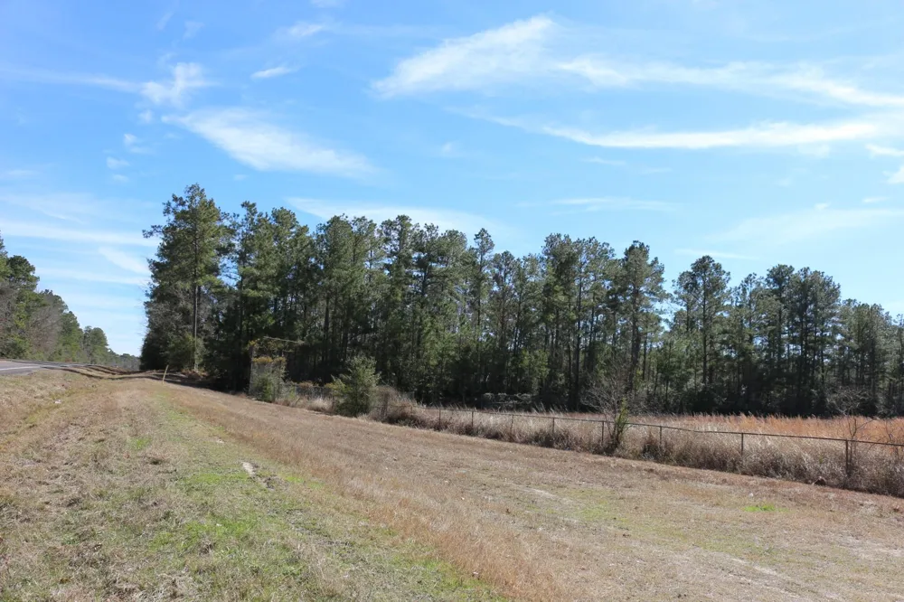 2 Hwy 356 Onalaska, TX 77360