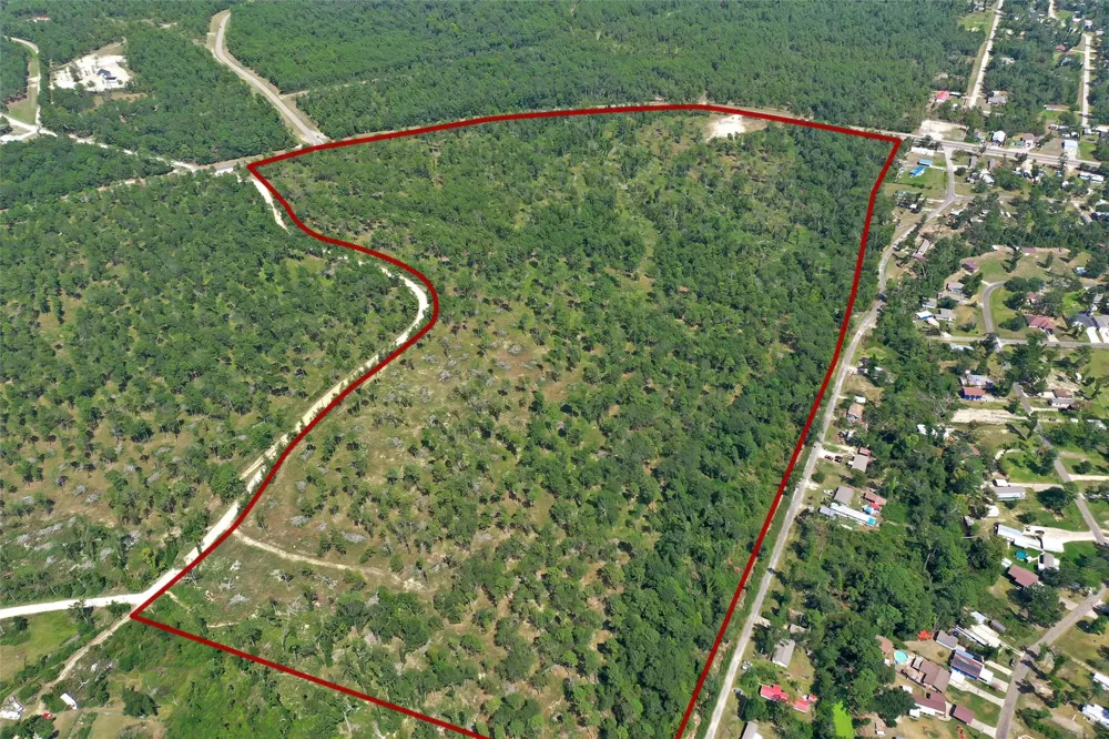 4 Hwy 356 Onalaska, TX 77360