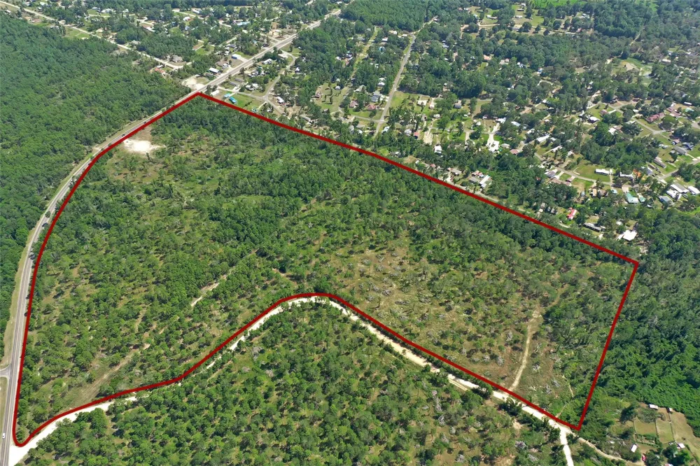 4 Hwy 356 Onalaska, TX 77360
